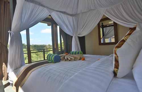Kedewatan Villa | Bali Ubud Villa View