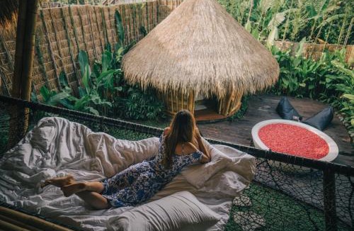 Selat Villa | Balikayanas - Ellena House
