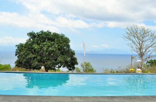Sampalan Hotel | Bataran Garden Cottage
