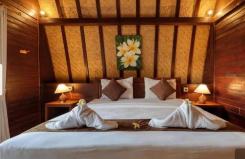 Sampalan House | Bataran Garden Cottage
