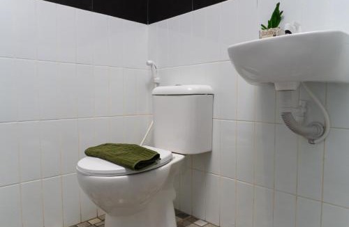 Cikokol Hotel | Behomy Crown Tangerang