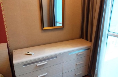 Kuningan House | Bellagio Residence Private King Room in Shared 2BR Apartment