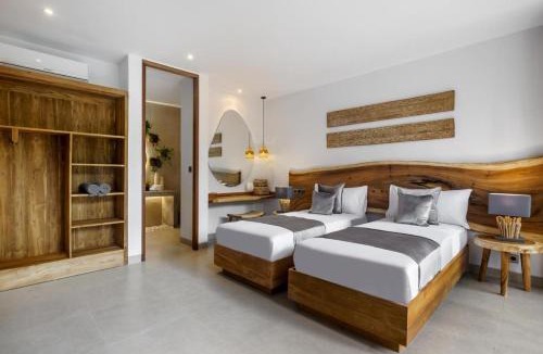 Melayang Villa | Bodacious 6 BR Jungle View Private Villa CYN