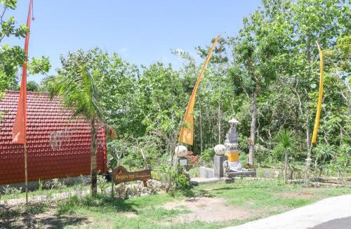 Botoemadeg Resort | Bougainvillea Bungalow