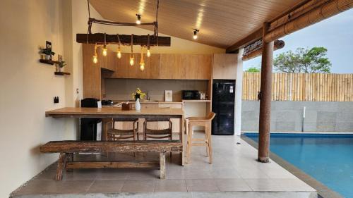 Mekar Bhuwana Villa | Brand New - Amman Villa with Stunning Rice Field View Ubud