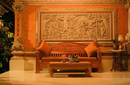 Sambahan House | Brata's 2 Bedrooms Homestay with Private Kitchen
