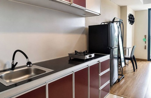 Balikpapan Apartment | Bright And Restful Studio At Apartment Tamansari Skylounge Balikpapan