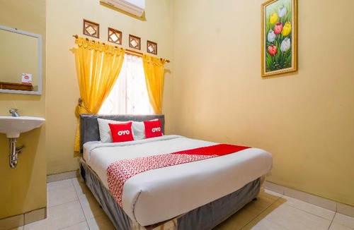 Tasikmalaya Hotel | Bumi Eyang Enin Homestay Syariah