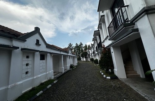 Setiabudi House | Casa D'Ladera Twin + Direct Parking
