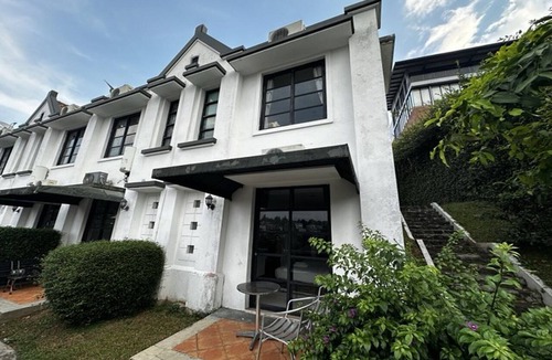 Setiabudi House | Casa D'Ladera Twin + Direct Parking