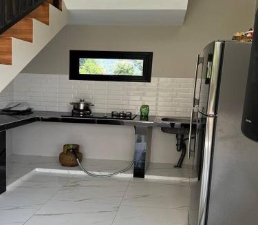 Melayang House | Casa De Arya