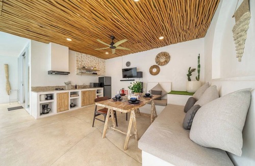 Ungasan Villa | Casa Sud Villa - Modern 3BR w Pool, Outdoor Lounge & Beach Access