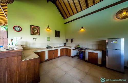 Lovina Villa | Central Lovina at the Beach, 3BR Pool Villa