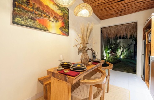 Padonan House | Charming 2-bedroom house in wonderful Bali 15 mins to the beach