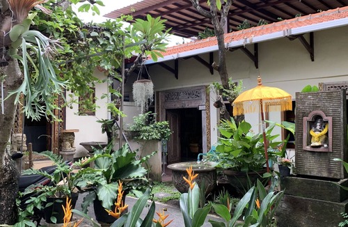 Renon House | Chendana Homestay Bali