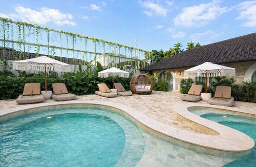 Sanur Apartment | Chic Apartment Next to Sanur Beach + Pool & Garden