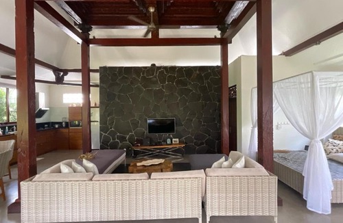 Bandengan Hotel | Chill Retreat-Jepara