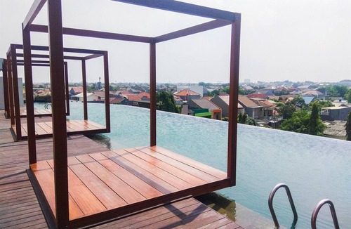Pekayon Jaya Apartment | Classic 1Br With Extra Room At Apartment Grand Kamala Lagoon