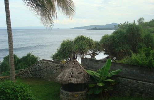 Tumbu Village House | Cliff House on Bali is Unique, above the ocean, the sound of the waves – Unit 6
