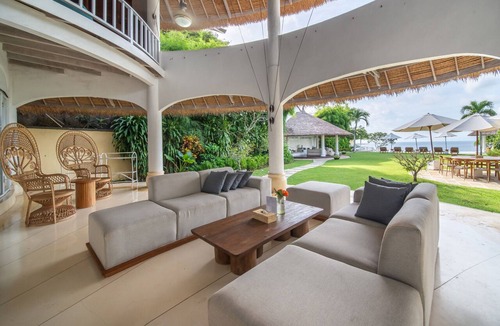 Pecatu Villa | Cliffside Sea Views Sunset Pool For Groups