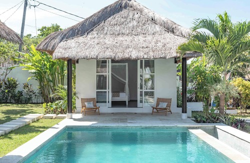 Bukit Villa | Coastal Garden Villa. private pool- Family-Friendly-Garden View- Airport Shuttle