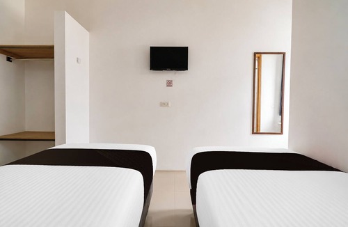 Cipaganti Hotel | Collection O near Cihampelas Walk former