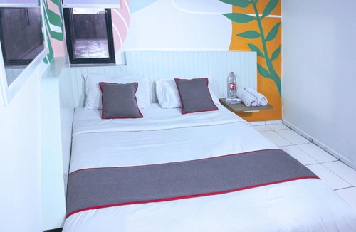 Kalimalang Hotel | Collection O Tunas Plaza Residence