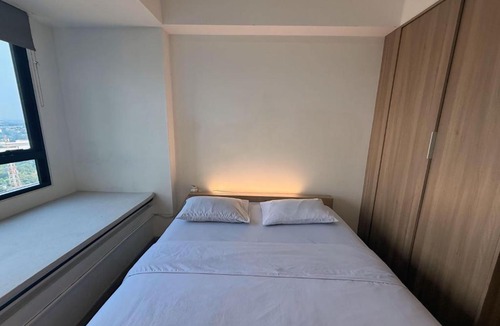 Pinang Apartment | Collins Boulevard Apartemen Serpong U2827A