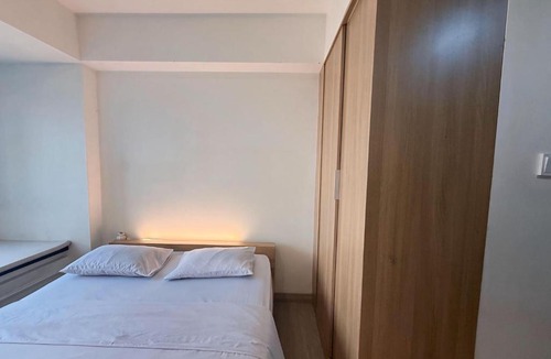 Pinang Apartment | Collins Boulevard Apartemen Serpong U2827A