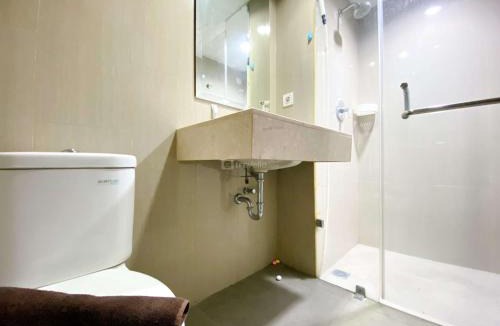 Jatinegara Apartment | Comfort Stay and Homey 2BR Apartment at H Residence By Travelio