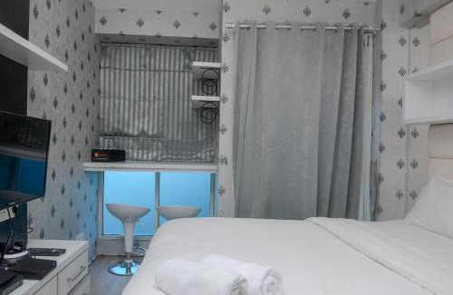 Kayu Putih Apartment | Comfort with City View Studio Tifolia Apartment By Travelio