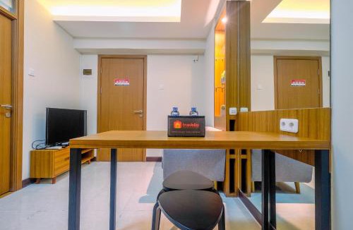 Depok Apartment | Comfortable 2BR Apartment at Cinere Resort By Travelio