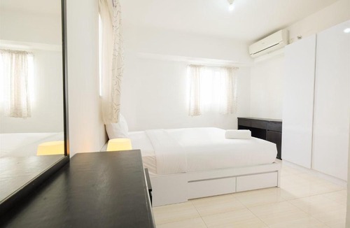 Karet Apartment | Comfortable 2BR The Wave Apartment near Epicentrum Kuningan by Travelio