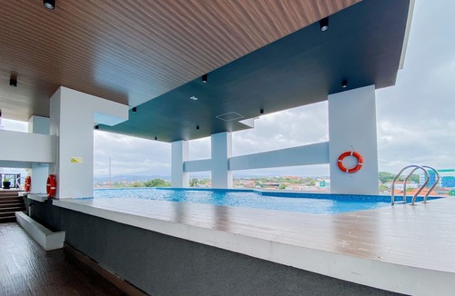 Jatingaleh Apartment | Comfortable And Modern Look Studio Apartment At The Alton