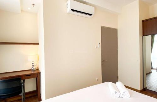 Cikarang Apartment | Comfortable and Strategic 1BR at Vasanta Innopark Apartment By Travelio