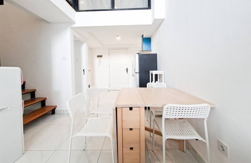 Tangerang Apartment | Convenient 3Br Loft With Modern Style At Kingland Avenue Apartment