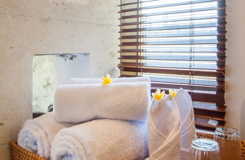 Kutuh Kaja Villa | Country Style Villa