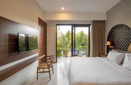 Petitenget Hostel | Cove Tevana