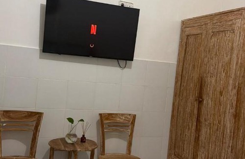 Sunset Road Apartment | Cozy 1B private kitchen and fast wifi