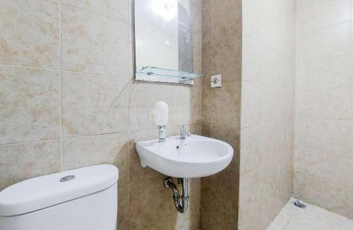 Panunggangan Utara Apartment | Cozy and Minimalist Studio Great Western Apartment By Travelio