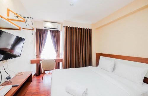 Kayu Putih Apartment | Cozy and Simply Studio Tifolia Apartment near Kelapa Gading By Travelio