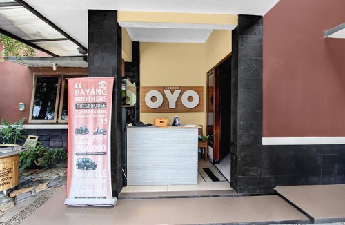 Depok House | Cozy Double Escape W/Free WiFi and Parking