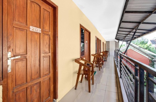 Depok House | Cozy Double Escape W/Free WiFi and Parking