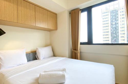Cikarang Apartment | Cozy Living and Comfort 3BR Meikarta Apartment By Travelio
