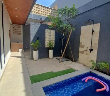 Sanur House | Cozy Poolside Room Near Sanur Beach - NVB