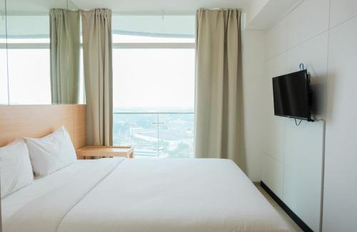 Cikokol Apartment | Cozy Studio Apartment at Tree Park City Cikokol By Travelio