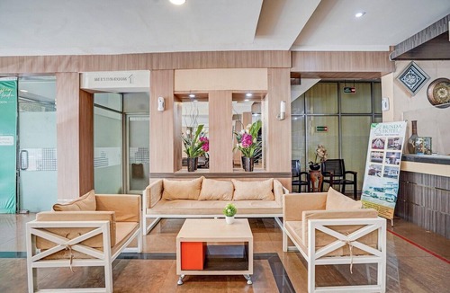 Padang House | Cozy Twin Escape with Free WiFi and Parking