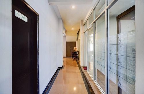 Padang House | Cozy Twin Escape with Free WiFi and Parking