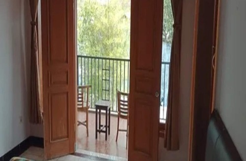 Semarang House | Cozzy AV Home