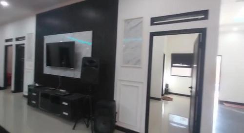 Pangalengan Hostel | Cozzy Villa Sadewa Carita Alam